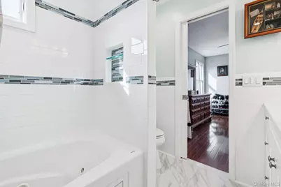 3717 Somerset Drive, Seaford, NY 11783 - Photo 21