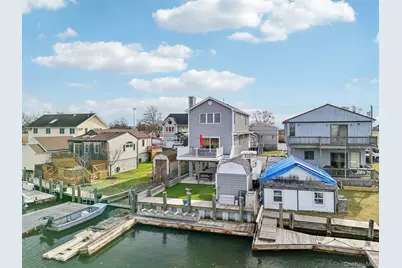 3717 Somerset Drive, Seaford, NY 11783 - Photo 41