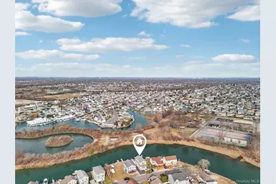 3717 Somerset Drive, Seaford, NY 11783 - Photo 37