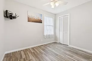 3717 Somerset Dr, Seaford, NY 11783 - Photo 17