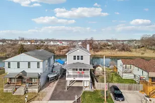 3717 Somerset Dr, Seaford, NY 11783 - Photo 33