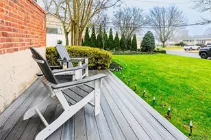 6 Simmons Dr, East Islip, NY 11730 - Photo 3