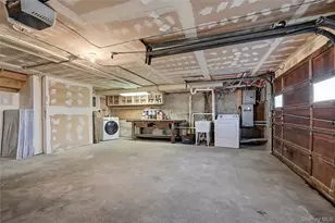 10 Hewitt Dr, Northport, NY 11768 - Photo 15