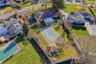 10 Hewitt Dr, Northport, NY 11768 - Photo 25