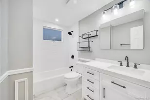 47 Pearsall Pl, Deer Park, NY 11729 - Photo 15