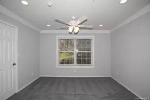 69 Overlook Dr, Farmingville, NY 11738 - Photo 7