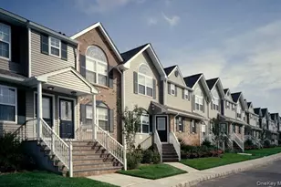 96 Horizon View Dr, Farmingville, NY 11738 - Photo 11