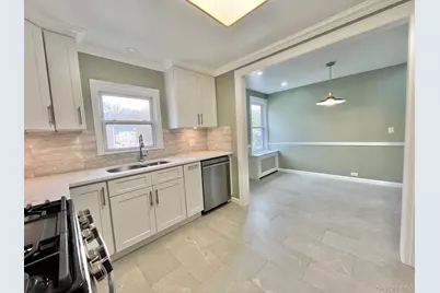 93 Myrtle Boulevard #2, Larchmont, NY 10538 - Photo 7