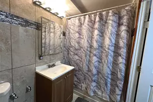 70 Johnes St, Newburgh, NY 12550 - Photo 19