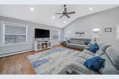 19 Honeysuckle Lane, Kings Park, NY 11754 - Photo 13