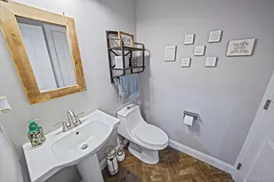 19 Honeysuckle Ln, Kings Park, NY 11754 - Photo 37