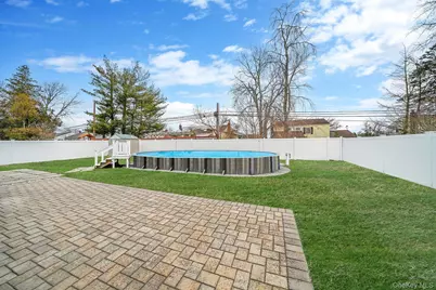 19 Honeysuckle Lane, Kings Park, NY 11754 - Photo 9