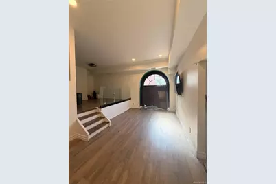 1250 North Avenue, New Rochelle, NY 10804 - Photo 3