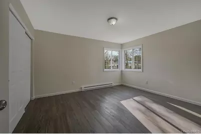 4 Park Lane, Middle Island, NY 11953 - Photo 19