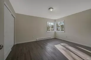 4 Park Ln, Middle Island, NY 11953 - Photo 19