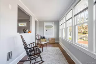 89-60 215th St, Queens Village, NY 11427 - Photo 17