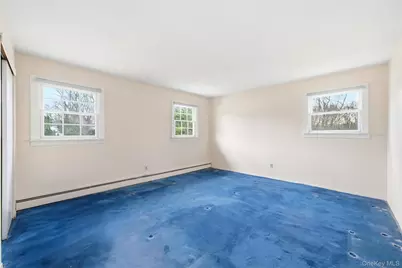 16 Pantzer Street, Smithtown, NY 11787 - Photo 33