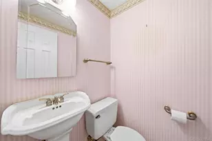 16 Pantzer St, Smithtown, NY 11787 - Photo 19