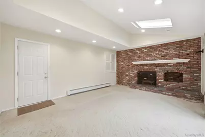 16 Pantzer Street, Smithtown, NY 11787 - Photo 23