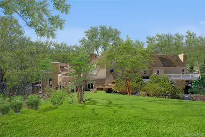 301 Oakley Court, Mill Neck, NY 11765 - Photo 1