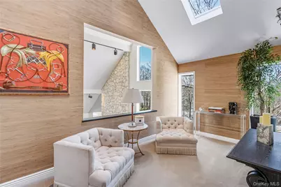 301 Oakley Court, Mill Neck, NY 11765 - Photo 29