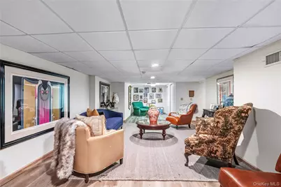 301 Oakley Court, Mill Neck, NY 11765 - Photo 39