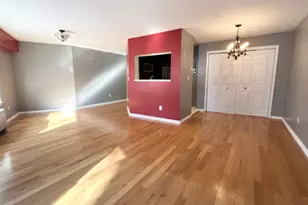 24 Ray Pl, Scarsdale, NY 10583 - Photo 5