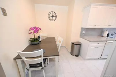 200 Atlantic Avenue #212, Lynbrook, NY 11563 - Photo 7