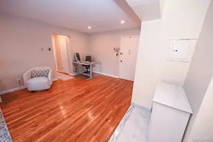 200 Atlantic Ave, Lynbrook, NY 11563 - Photo 9