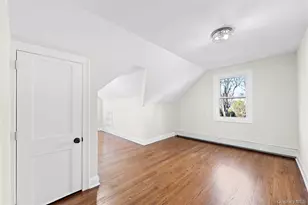 22 Guilette Pl, Amityville, NY 11701 - Photo 21