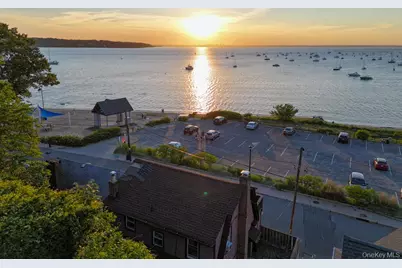 61 The Boulevard, Sea Cliff, NY 11579 - Photo 9