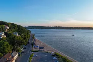 61 The Blvd, Sea Cliff, NY 11579 - Photo 3