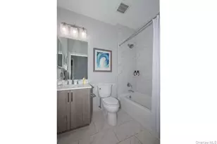 157 Sutton Ct, Mount Sinai, NY 11766 - Photo 9