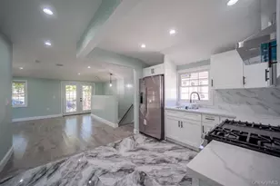 115-42 Inwood St, Jamaica, NY 11436 - Photo 9