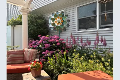 96 W Tiana Road, Hampton Bays, NY 11946 - Photo 21