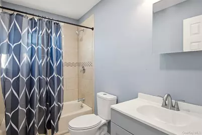 7 Chapel Hill Drive, Brentwood, NY 11717 - Photo 7