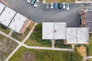 70-79 Park Dr E, Flushing, NY 11367 - Photo 13