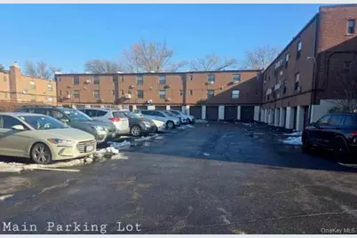 70-79 Park Drive E #B, Flushing, NY 11367 - Photo 23