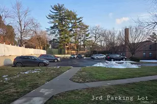 70-79 Park Dr E, Flushing, NY 11367 - Photo 21