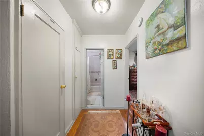 70-79 Park Drive E #B, Flushing, NY 11367 - Photo 9