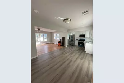 16 Blythe Road, Ronkonkoma, NY 11779 - Photo 3