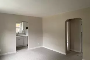 260-18 75th Ave, Glen Oaks, NY 11004 - Photo 3