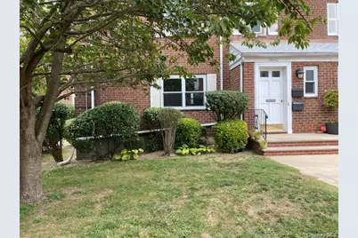 260-18 75th Avenue #1st fl, Glen Oaks, NY 11004 - Photo 1