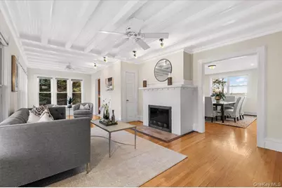 68 Carlton Avenue, Port Washington, NY 11050 - Photo 7