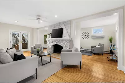 68 Carlton Avenue, Port Washington, NY 11050 - Photo 13