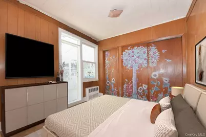 222 Avenue V, Brooklyn, NY 11223 - Photo 5