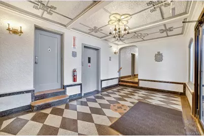 673 Locust Street #1F, Mount Vernon, NY 10552 - Photo 3