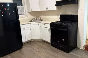 116-13 95th Ave, Richmond Hill, NY 11419 - Photo 3