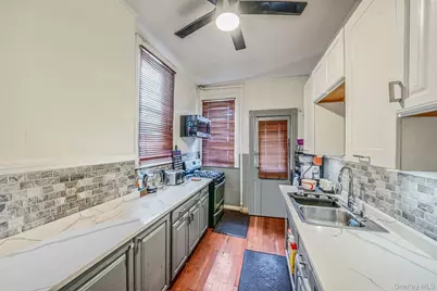 37 Grant Avenue, Brooklyn, NY 11208 - Photo 9