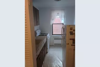 3655 Shore Parkway #4C, Brooklyn, NY 11235 - Photo 3